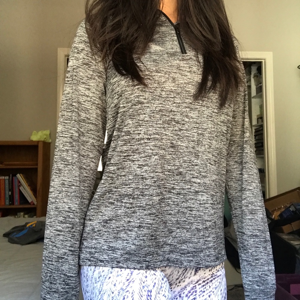 Under Armour heatgear 1/4 zip jacket